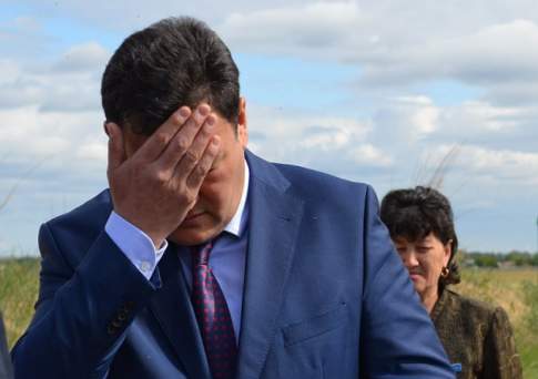 Как Бакауова в дом культуры не пустили